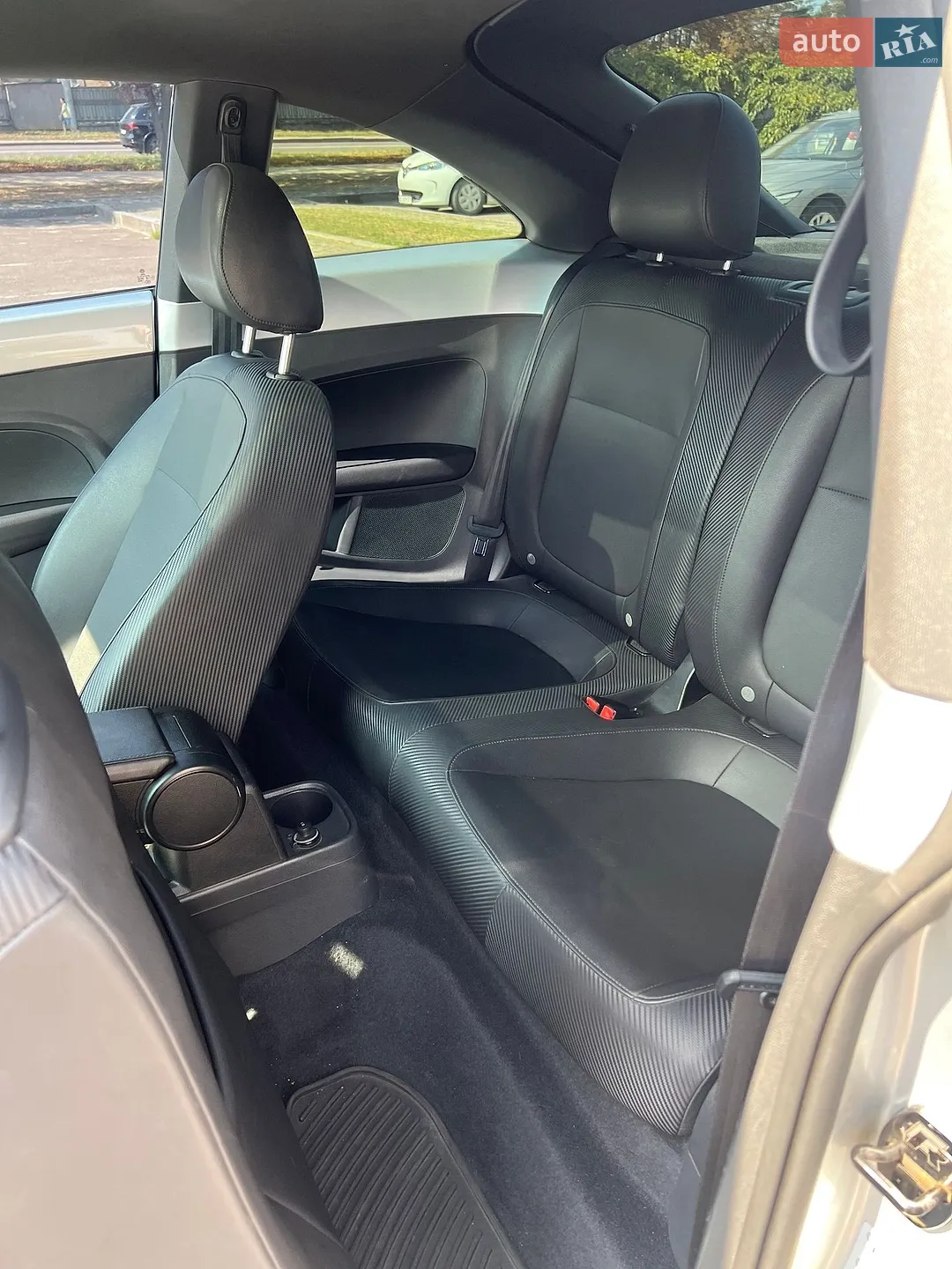2013 Volkswagen Beetle - мініатюра 17