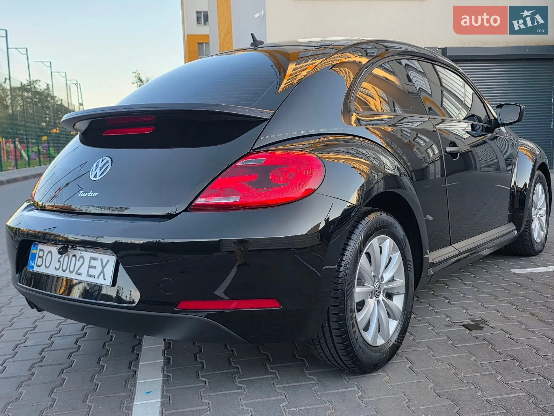 2016 Volkswagen Beetle - мініатюра 10