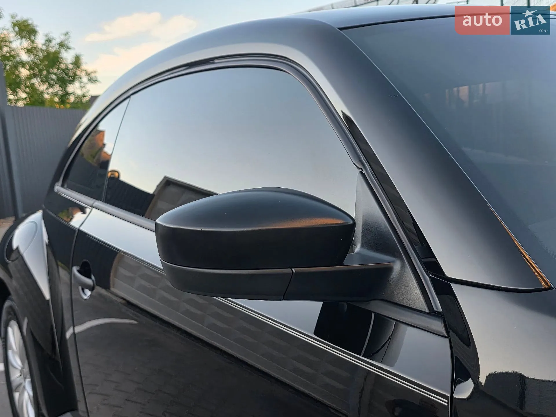 2016 Volkswagen Beetle - мініатюра 15