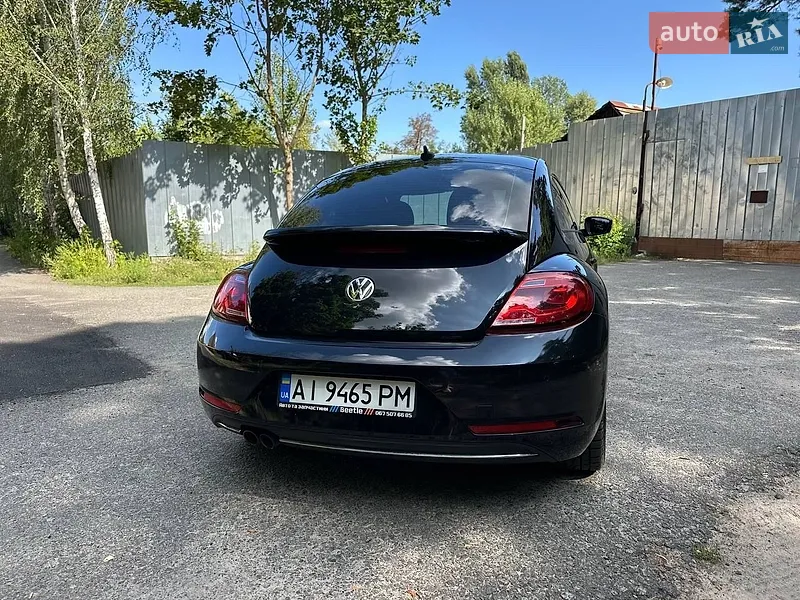 Volkswagen Beetle 2016