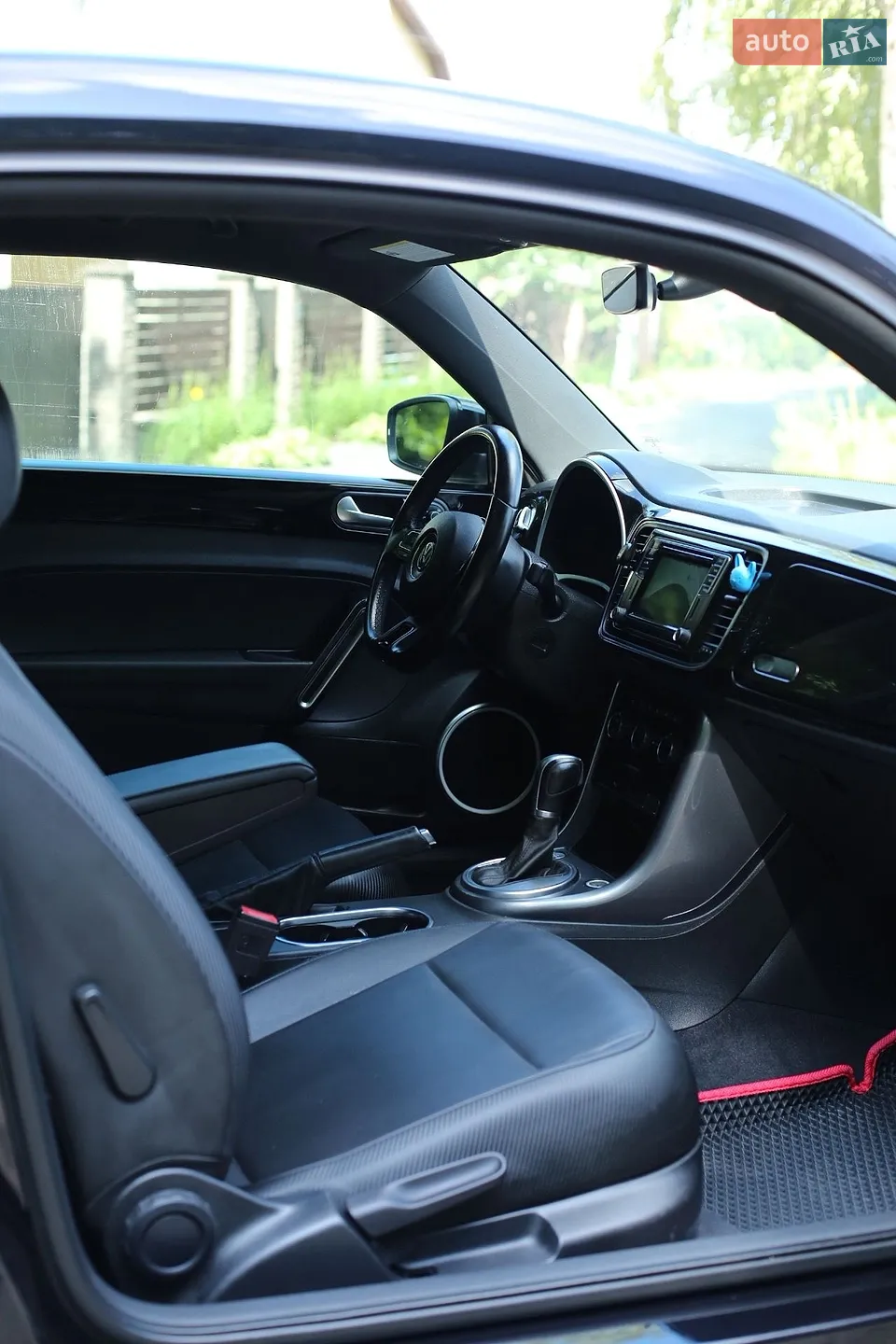 2016 Volkswagen Beetle - мініатюра 22