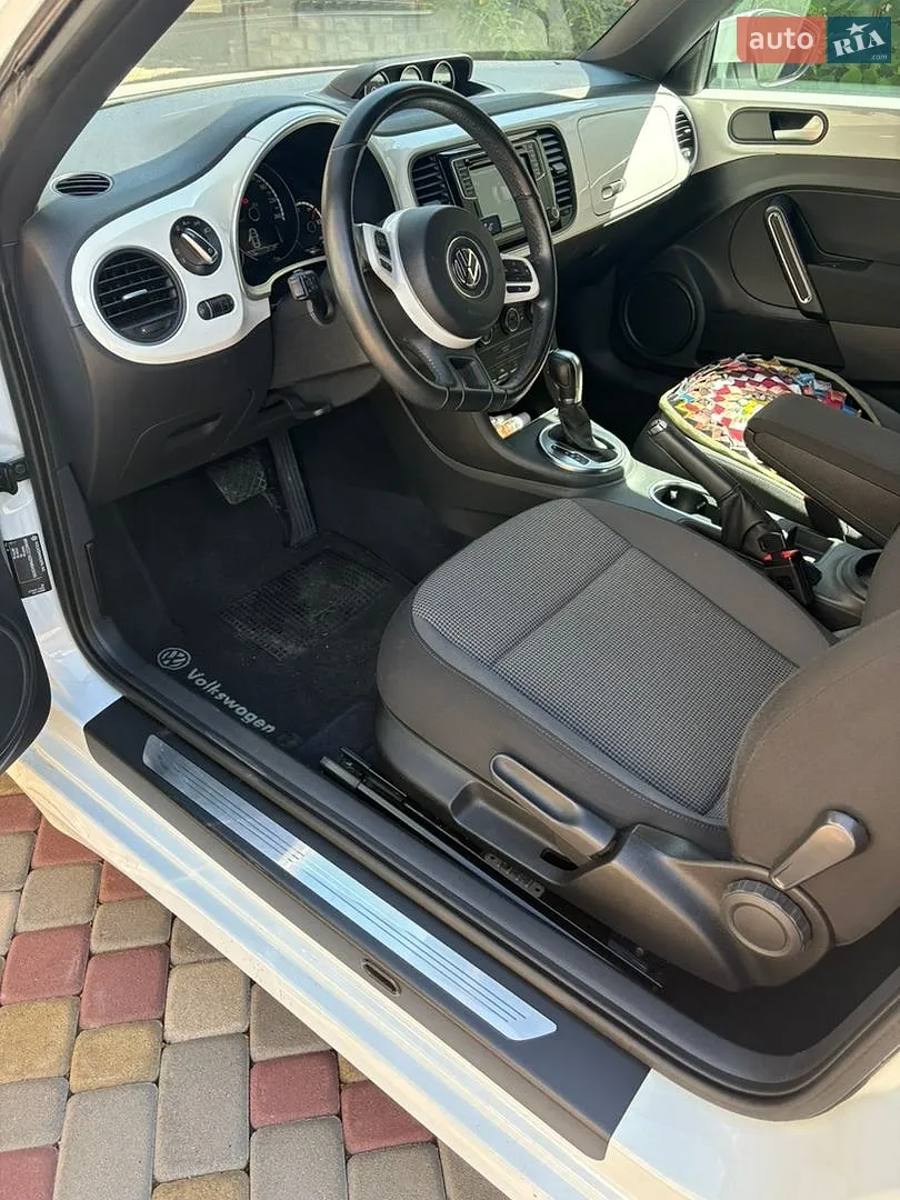 2015 Volkswagen Beetle - мініатюра 8