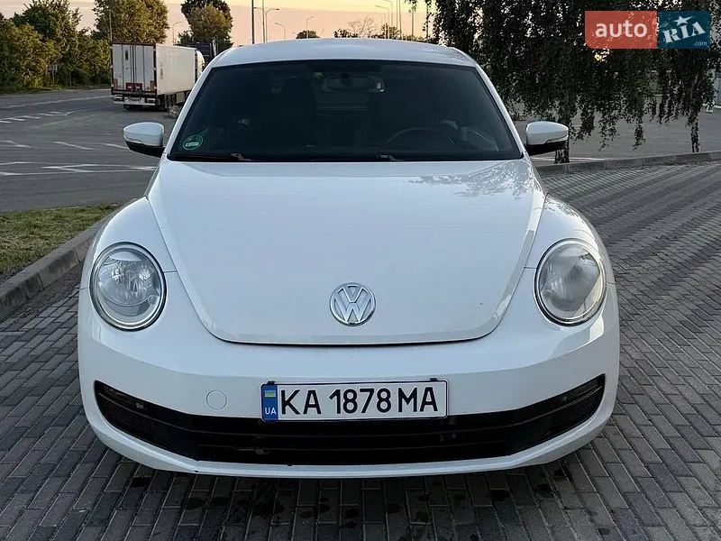 Volkswagen Beetle 2014