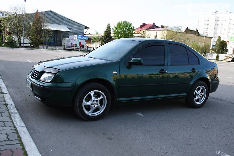 Седан Volkswagen Bora 1998 в Ивано-Франковске