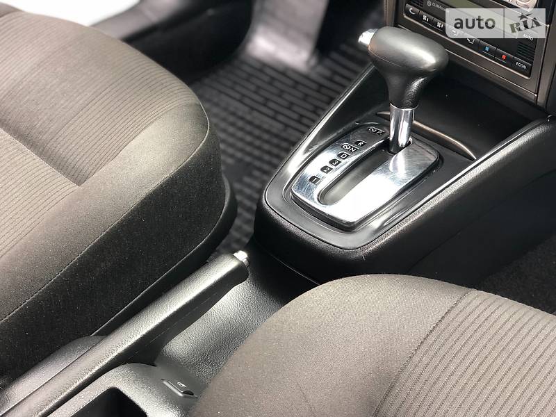 Седан Volkswagen Bora 2006 в Киеве