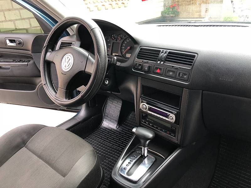 Седан Volkswagen Bora 2006 в Киеве