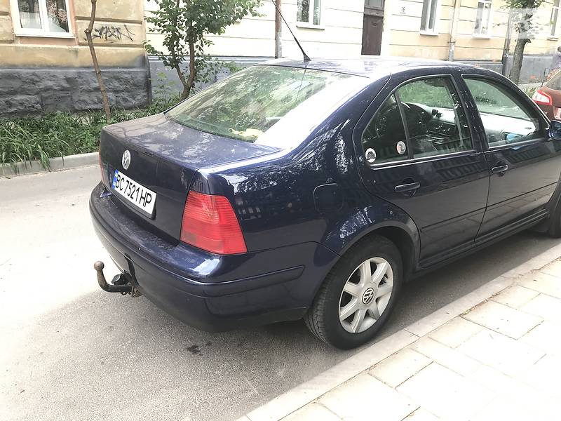Седан Volkswagen Bora 2001 в Львові