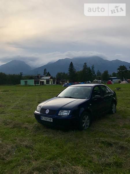 Седан Volkswagen Bora 2001 в Львові