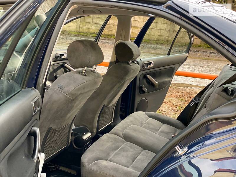 Седан Volkswagen Bora 2002 в Мукачевому