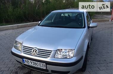 Седан Volkswagen Bora 2000 в 