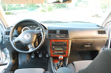 Універсал Volkswagen Bora 2002 в Рівному