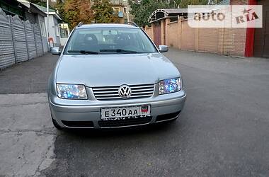 Универсал Volkswagen Bora 2001 в Енакиево
