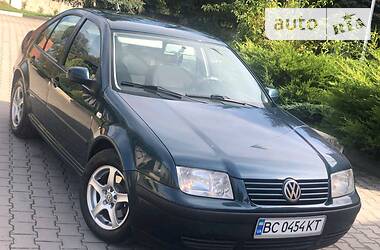 Седан Volkswagen Bora 2000 в Дрогобыче