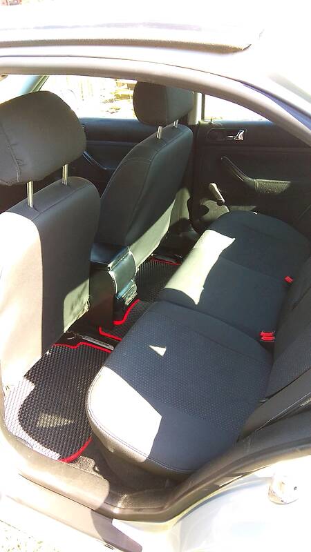 Седан Volkswagen Bora 1999 в Львові