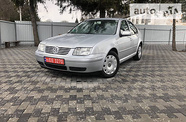 Седан Volkswagen Bora 2003 в Лубнах