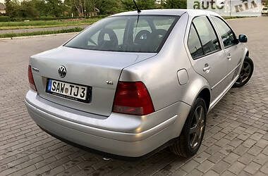 Седан Volkswagen Bora 2001 в Луцьку