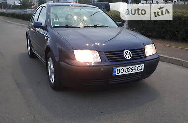 Седан Volkswagen Bora 2001 в Кривому Розі