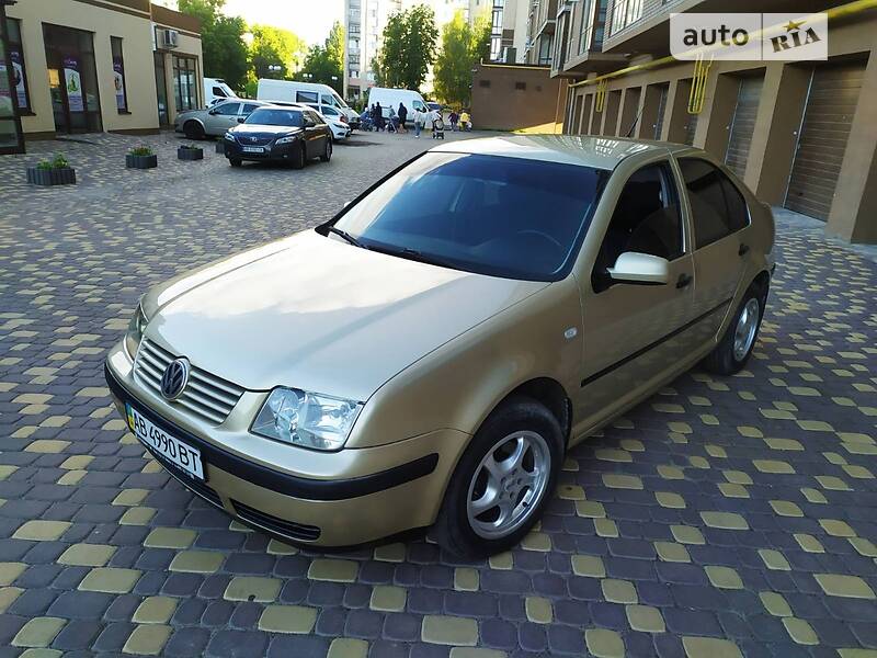 Седан Volkswagen Bora 2002 в Вінниці