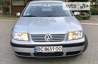 Седан Volkswagen Bora 2002 в Дрогобыче