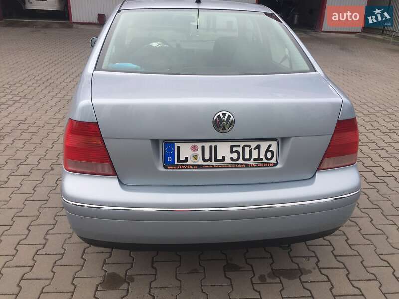 Седан Volkswagen Bora 2004 в Хмельницькому