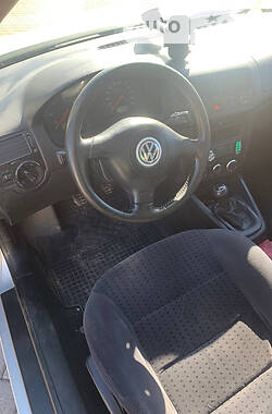Седан Volkswagen Bora 2000 в Кицмани