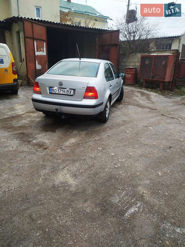 Седан Volkswagen Bora 2001 в Теребовлі