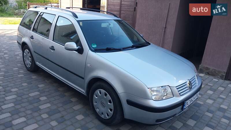 Универсал Volkswagen Bora 2001 в Ходорове