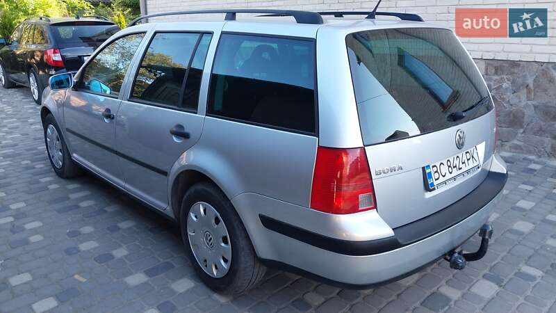 Универсал Volkswagen Bora 2001 в Ходорове