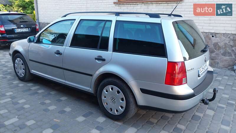 Универсал Volkswagen Bora 2001 в Ходорове
