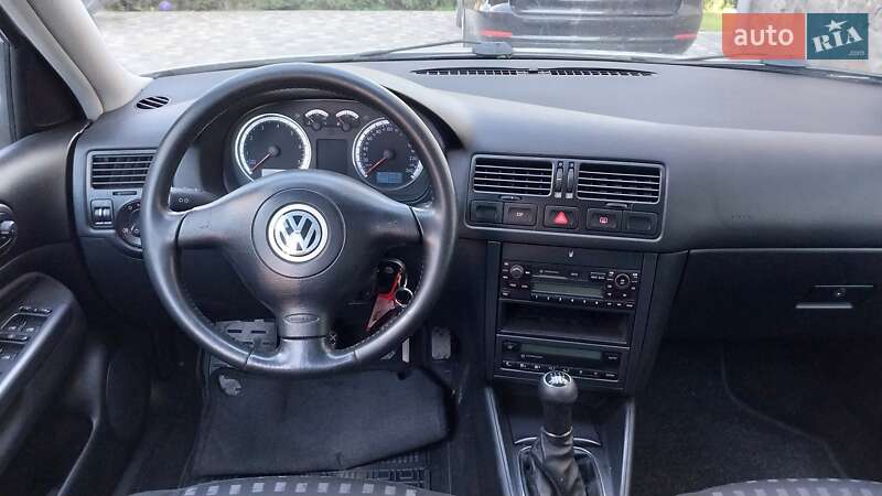 Универсал Volkswagen Bora 2001 в Ходорове