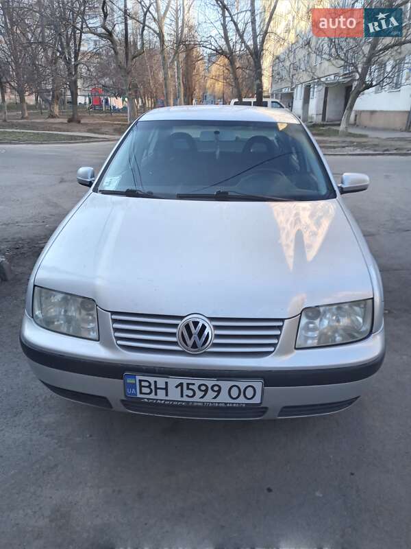 Седан Volkswagen Bora 2001 в Чорноморську