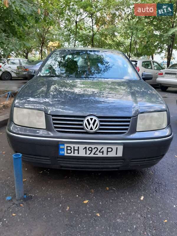 Седан Volkswagen Bora 2002 в Одесі