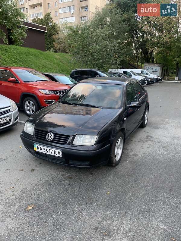 Volkswagen Bora 2001