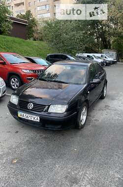 Седан Volkswagen Bora 2001 в Василькове