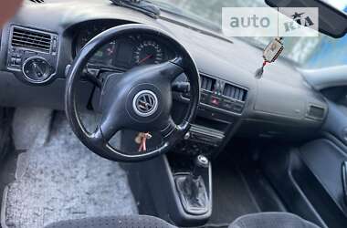 Седан Volkswagen Bora 1999 в Попельне