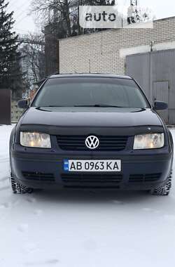 Седан Volkswagen Bora 2000 в Умани