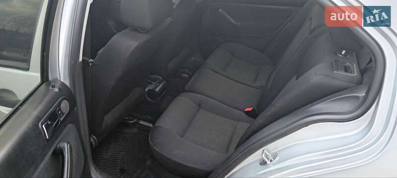 Седан Volkswagen Bora 2003 в Шостке