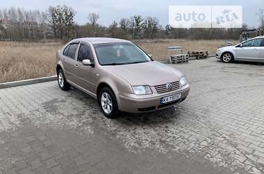 Седан Volkswagen Bora 2002 в Фастове