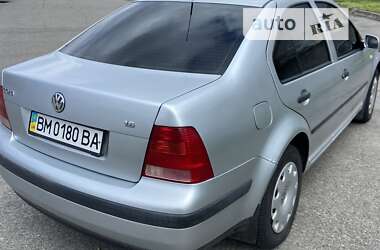Седан Volkswagen Bora 2004 в Вишневом