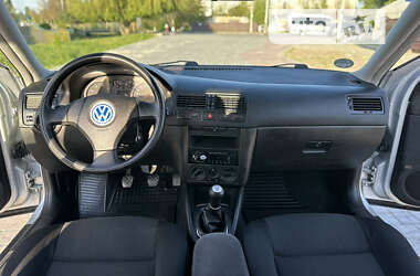 Седан Volkswagen Bora 2003 в Здолбуніві