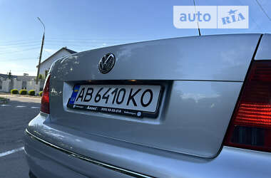 Седан Volkswagen Bora 2003 в Виннице