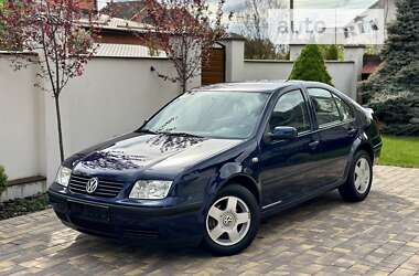 Седан Volkswagen Bora 2002 в Вінниці