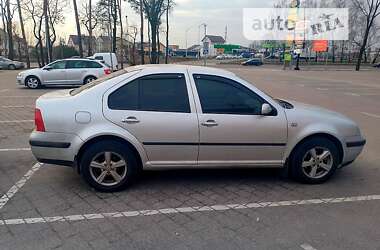 Седан Volkswagen Bora 2005 в Буче