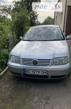 Седан Volkswagen Bora 2004 в Львові