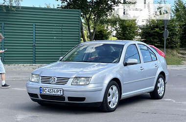 Седан Volkswagen Bora 1998 в Львове