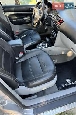 Седан Volkswagen Bora 2002 в 