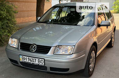 Седан Volkswagen Bora 2003 в Одесі