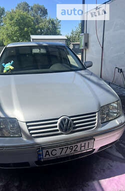 Седан Volkswagen Bora 2004 в Нововолынске