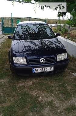 Седан Volkswagen Bora 2000 в Ямполе