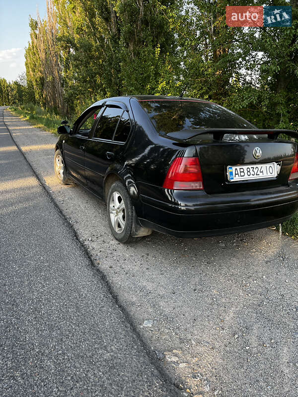 Седан Volkswagen Bora 2000 в Мурованых Куриловцах